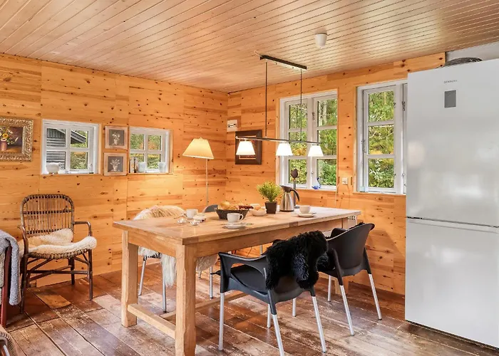 Semesterbostad Amazing In Oksbol With Wifi *